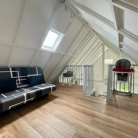 House By Melrose * Asnelles