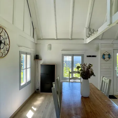 House By Melrose Σαλέ Asnelles