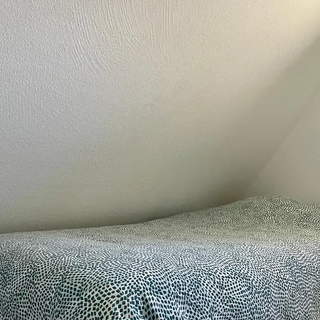 シャレー House By Melrose
