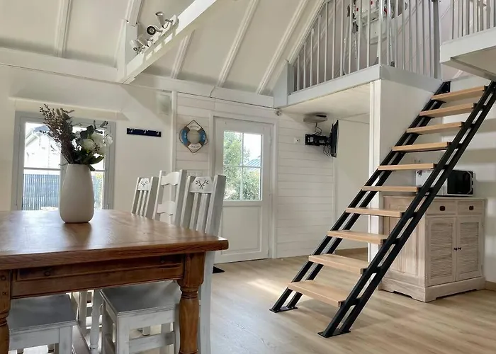 Chalé House By Melrose Asnelles