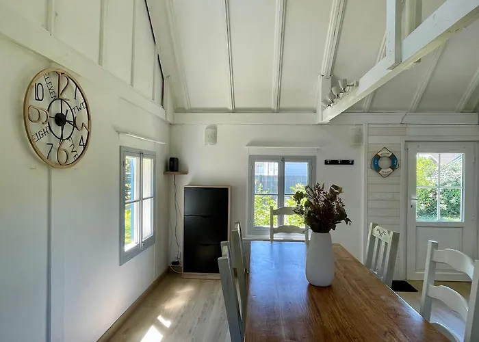 House By Melrose Chalé Asnelles